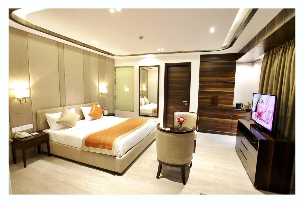 Kaisons Inn Yeni Delhi Dış mekan fotoğraf